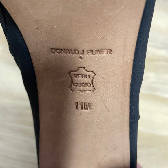 Donald Pliner Stretch Crepe Square Toe Block Heel Shooties Black Size 11 - Picture 10 of 10